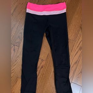 Lululemon Run Inspire Crop II Leggings EUC